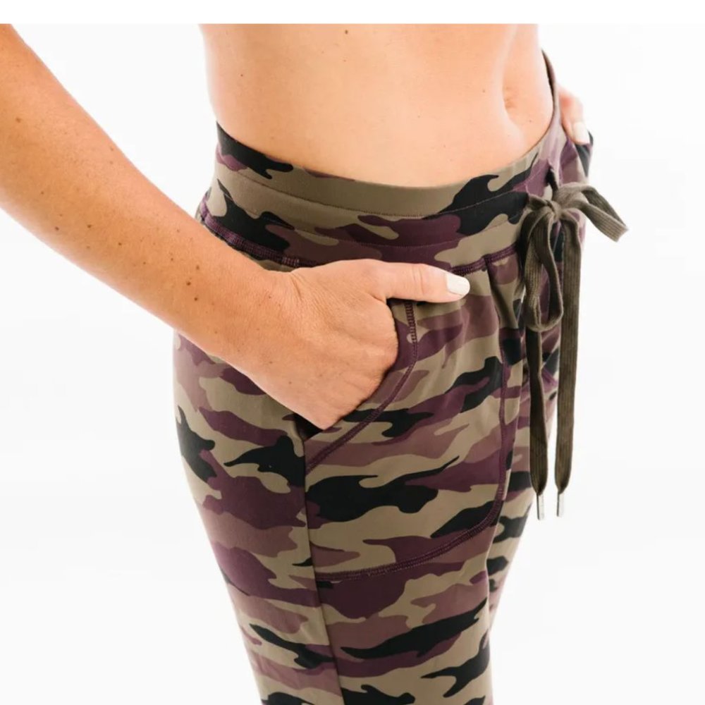 Purple Camo Unwind Joggers